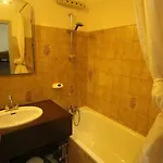 Cosy A Luchon - Balcon, Garage Prive, Animaux Admis, Telecabine A Proximite - Fr-1-313-183 Bagnères-de-Luchon